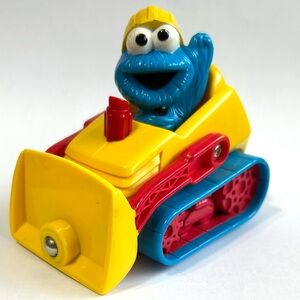 4/$20 Sesame Street Cookie Monster Bulldozer Vintage 2001 Magnetic Mattel / Tyco